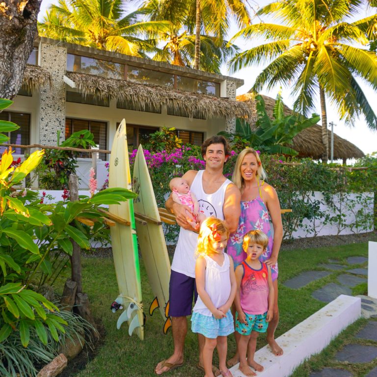 Recommended Accommodation: El Encuentro Surf Lodge